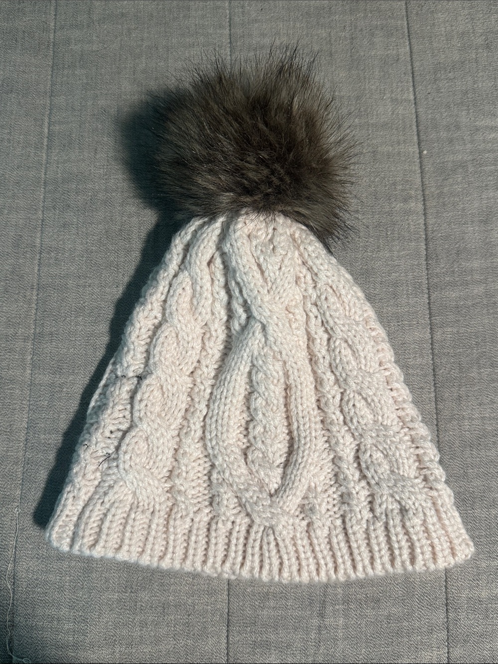 Banana Republic Cream Cable Knit Beanie with Brown Faux Fur Pom
